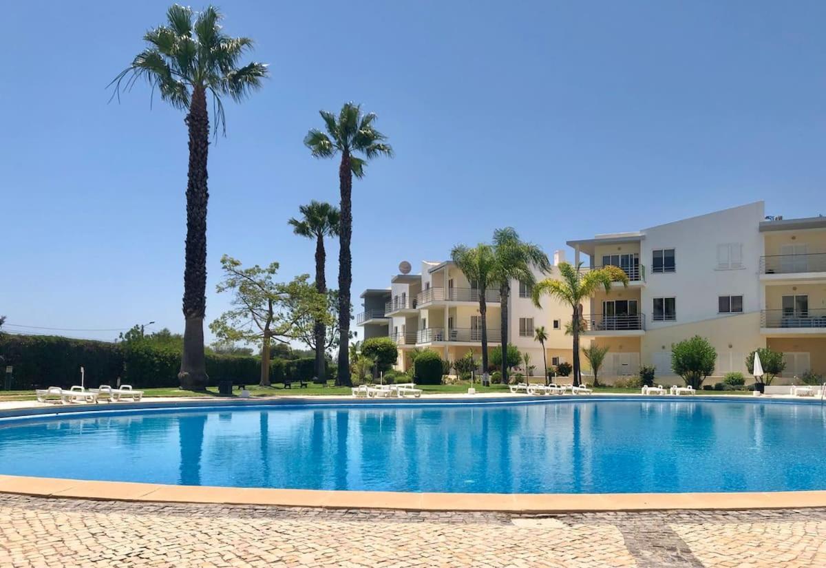 Beautiful With Shared Pool,vila Da