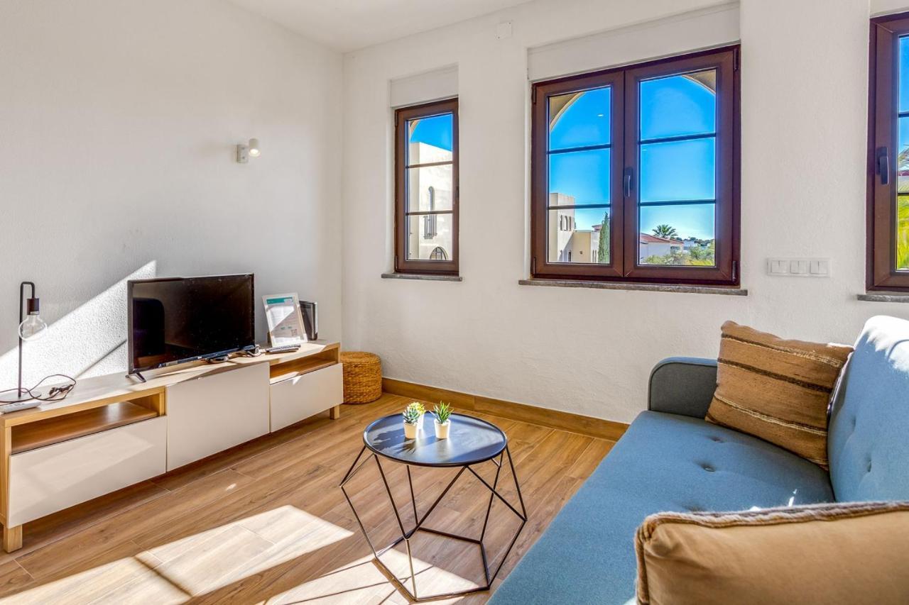 Apartment Quinta Dos Arcos 2br W/ Ac & Pool By Lovelystay