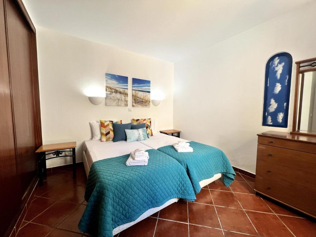 Secret With Pool By Homing * Alvor