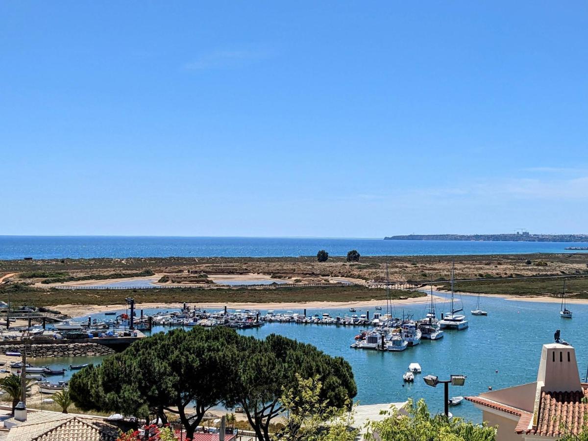 Ria Breez'in By Johnvillas Alvor