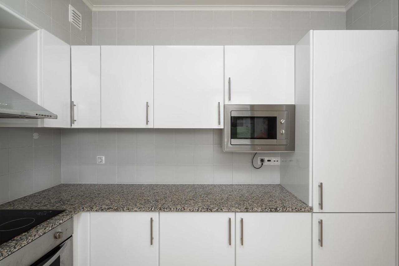 Dream 2bdr W/pool By Lovelystay Apartamento Alvor