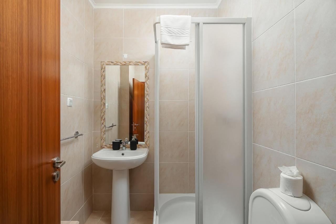 Dream 2bdr W/pool By Lovelystay Alvor
