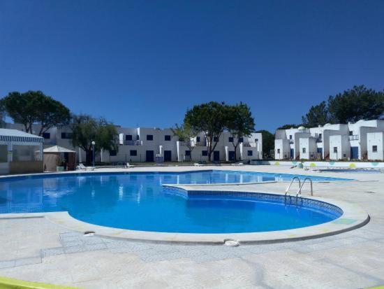 Bempostas Do Sol, Rua Gil Simoes, Lote 73c Apartment