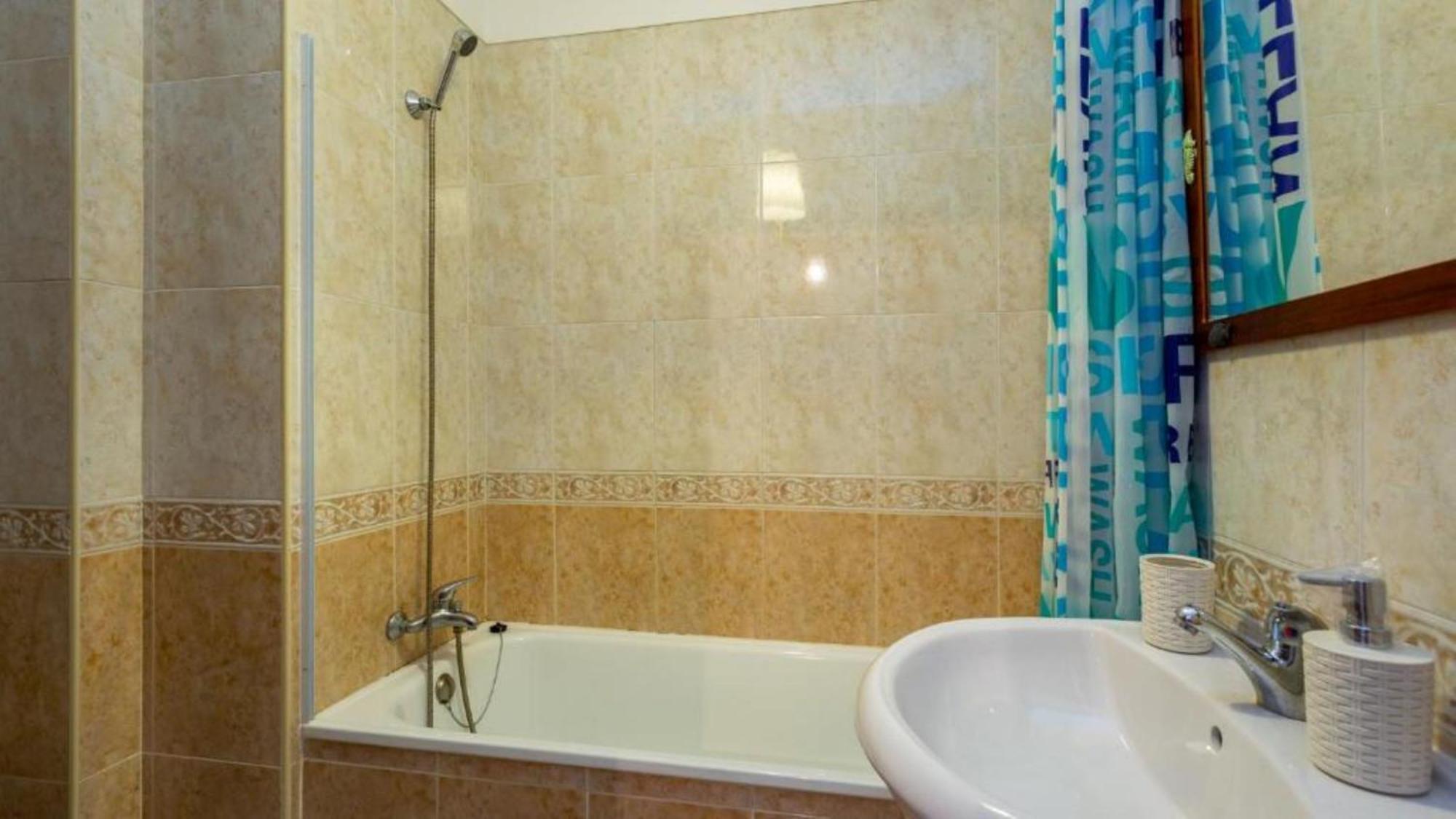 2 Bedrooms Balcony Flat Alvor