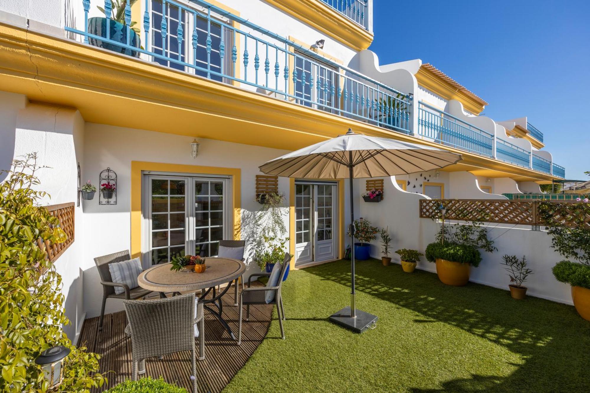 Holiday home Hortense Alvor