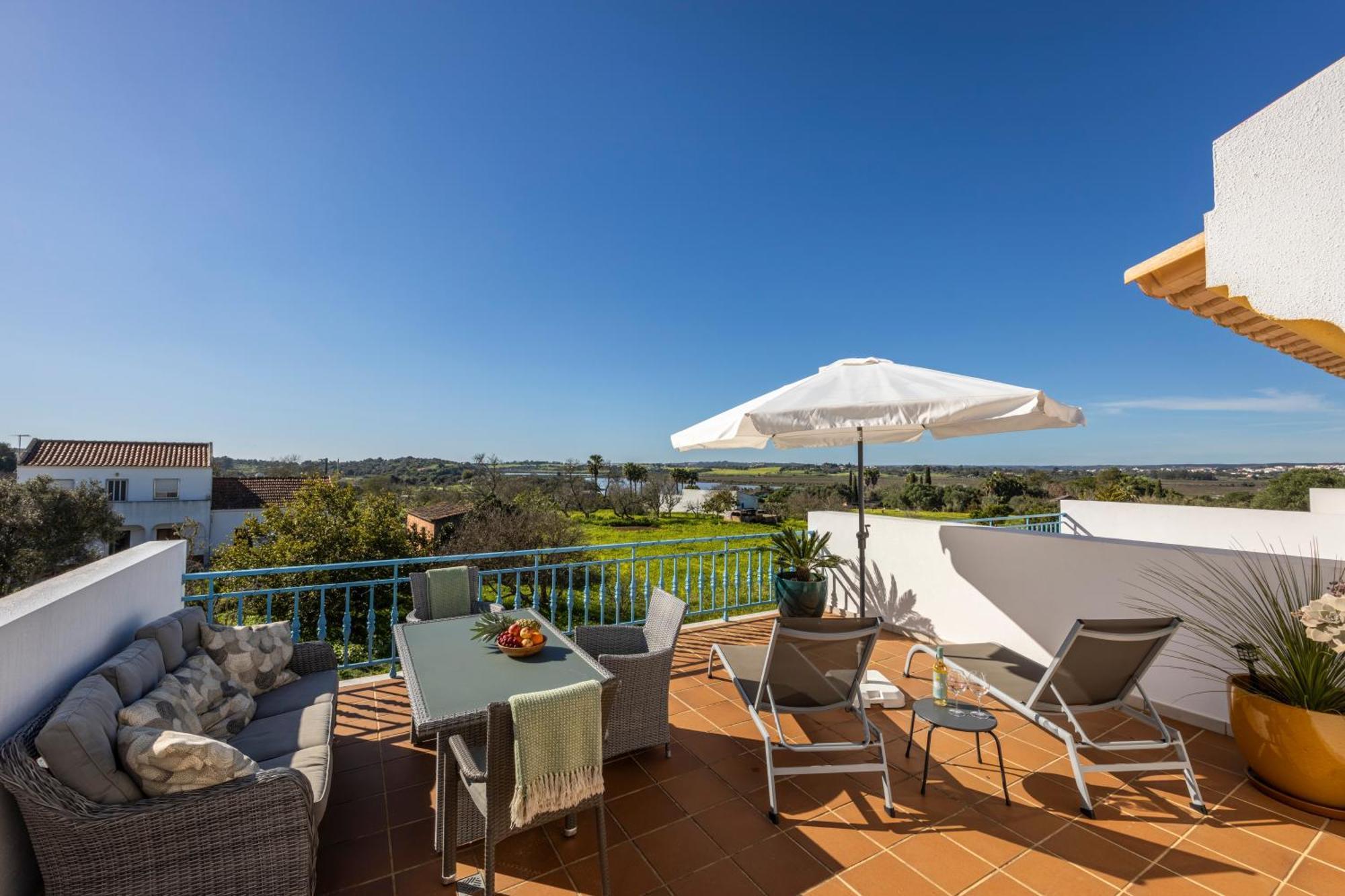 Holiday home Hortense Alvor