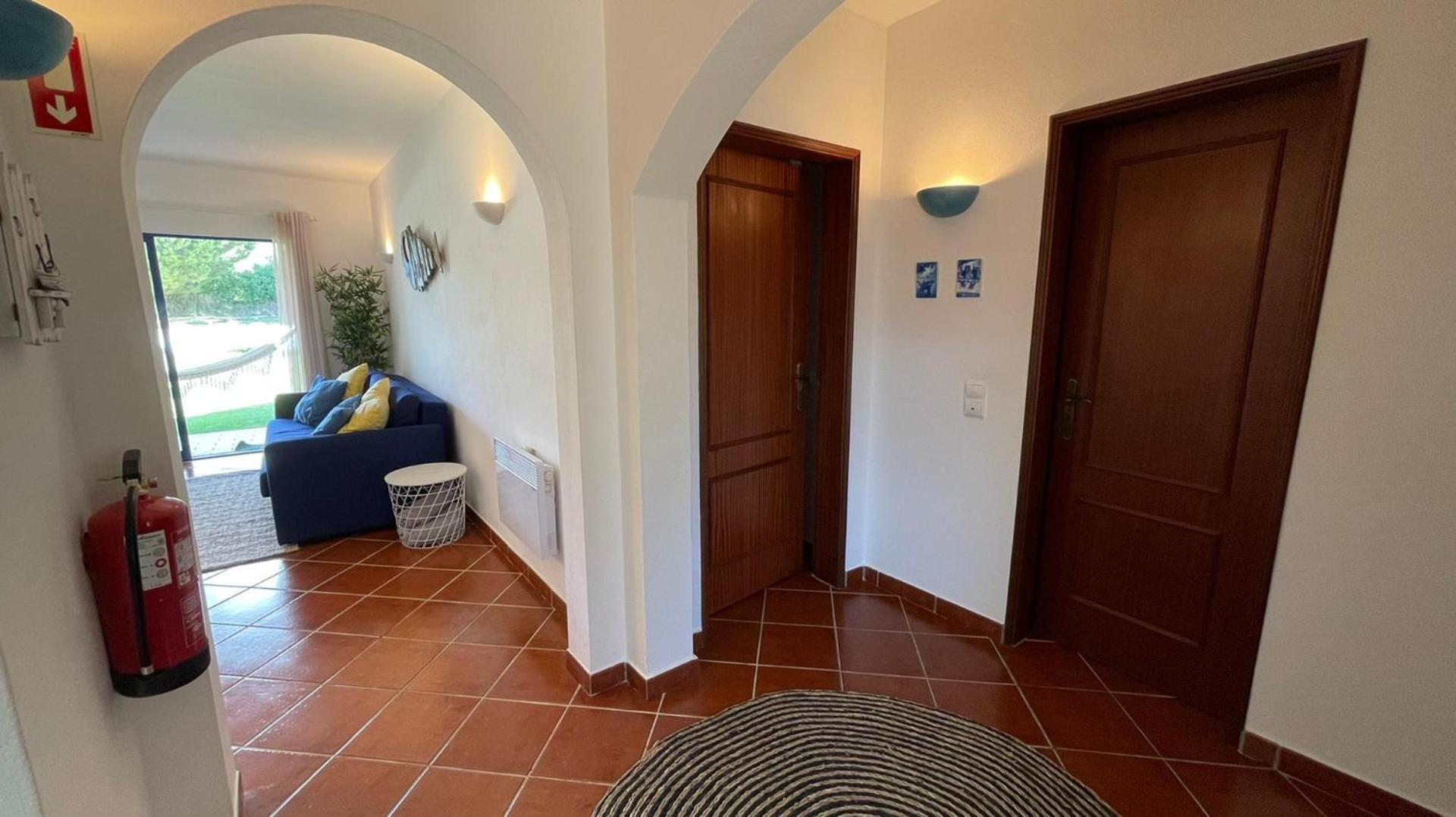Superb With Patio And Direct Access To Pool Apartment *