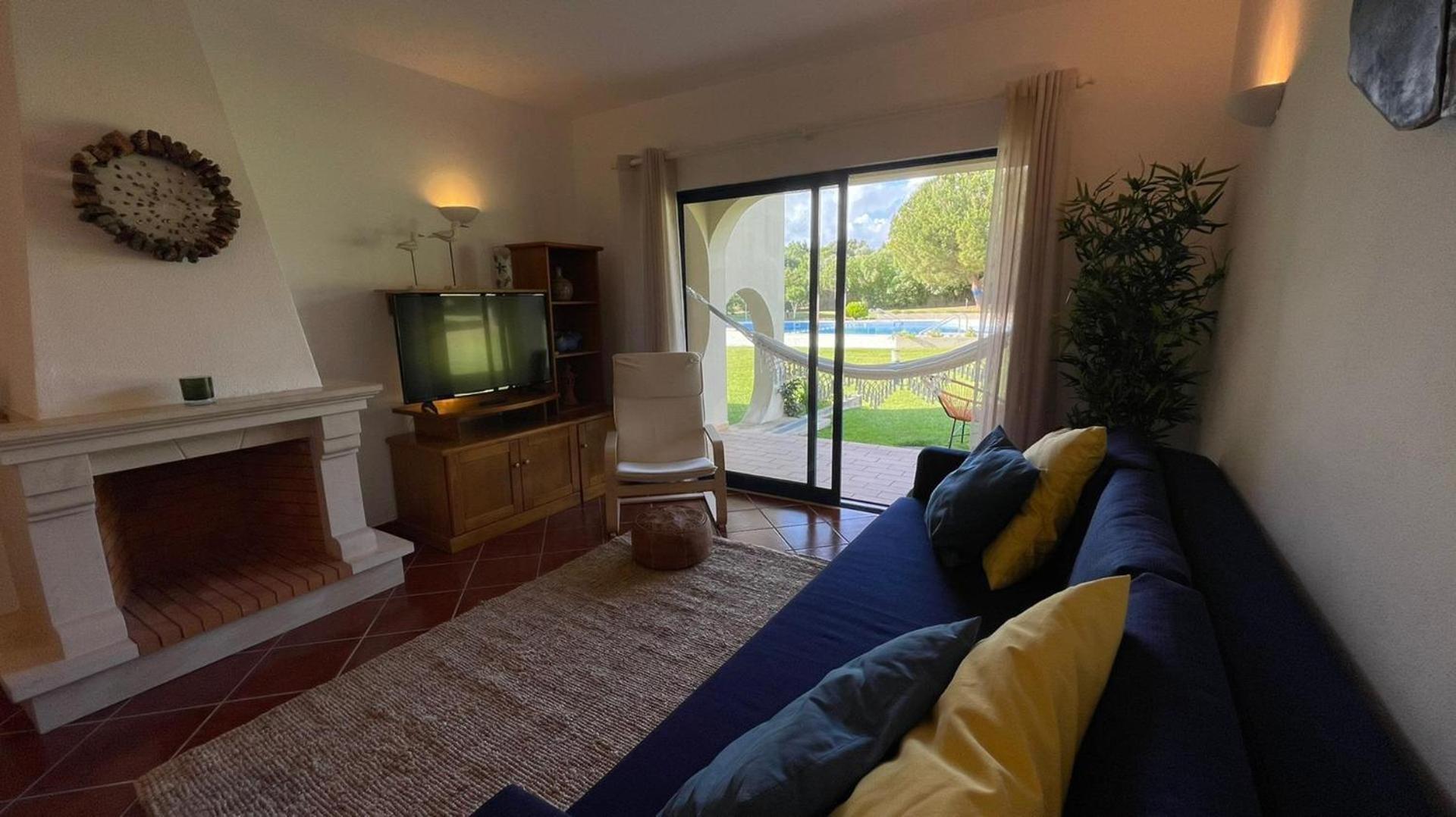 Superb With Patio And Direct Access To Pool Apartment Alvor