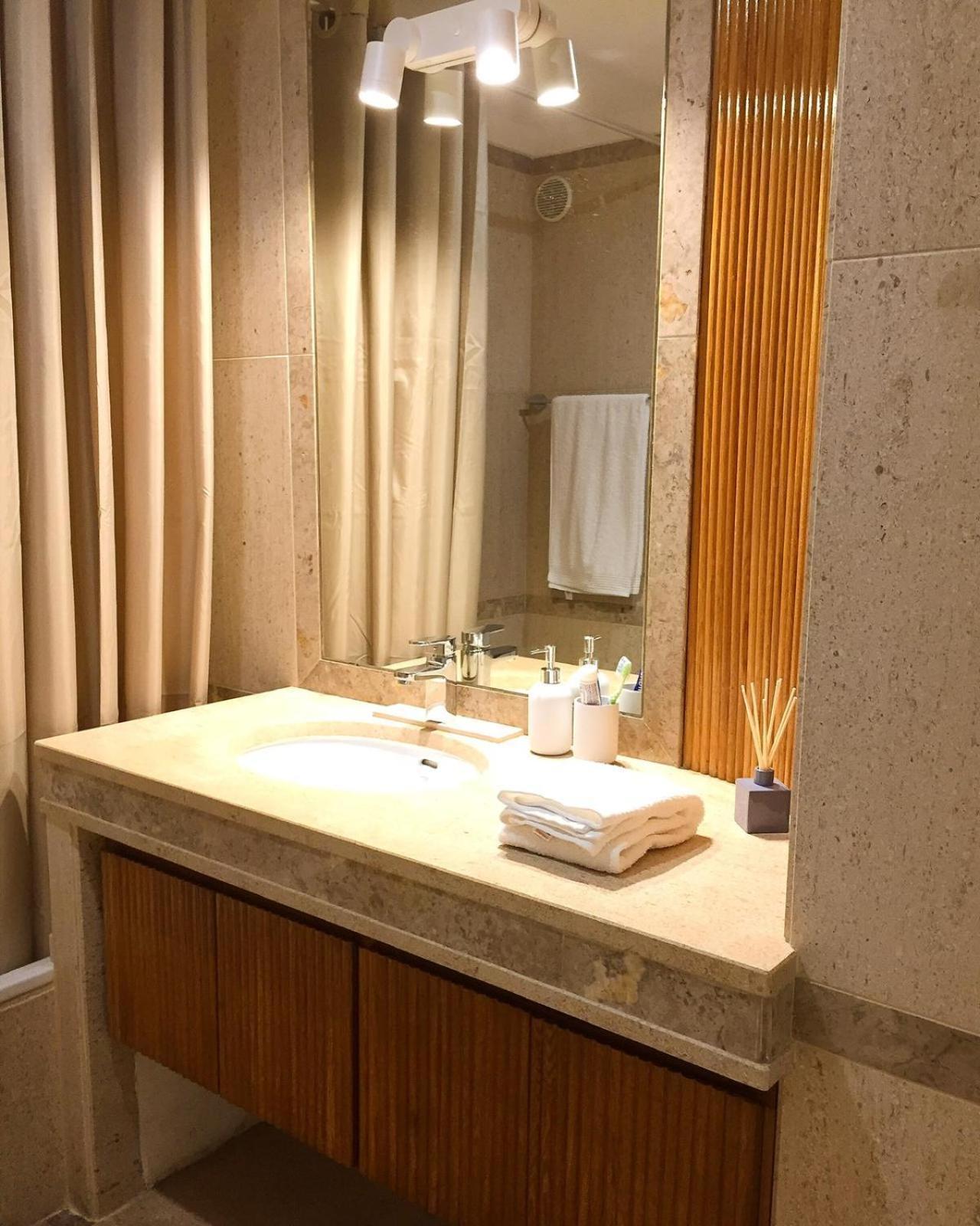 Superbe Moderne Avec Piscine