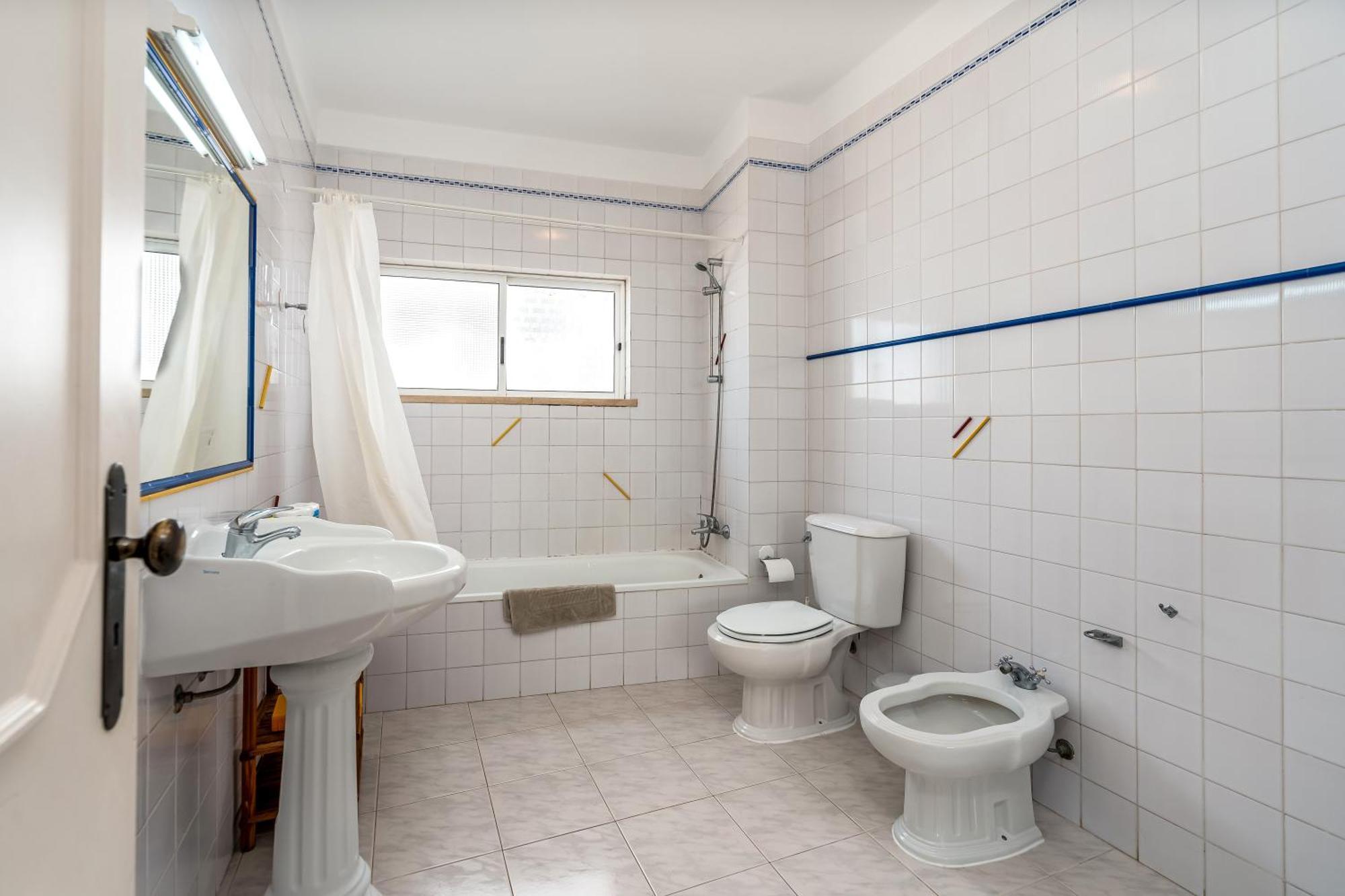 Apartment Maralvor 001