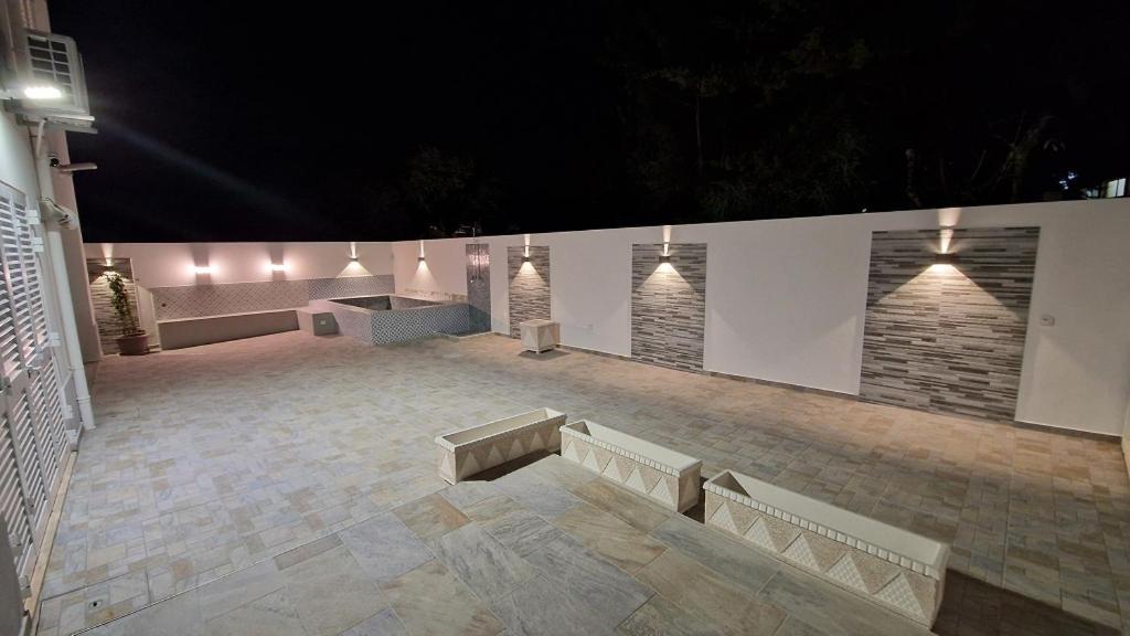 Pool House Estrelas Dourada Apartment