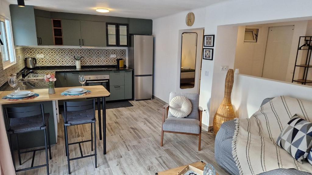 Apartment Pool House Estrelas Dourada *