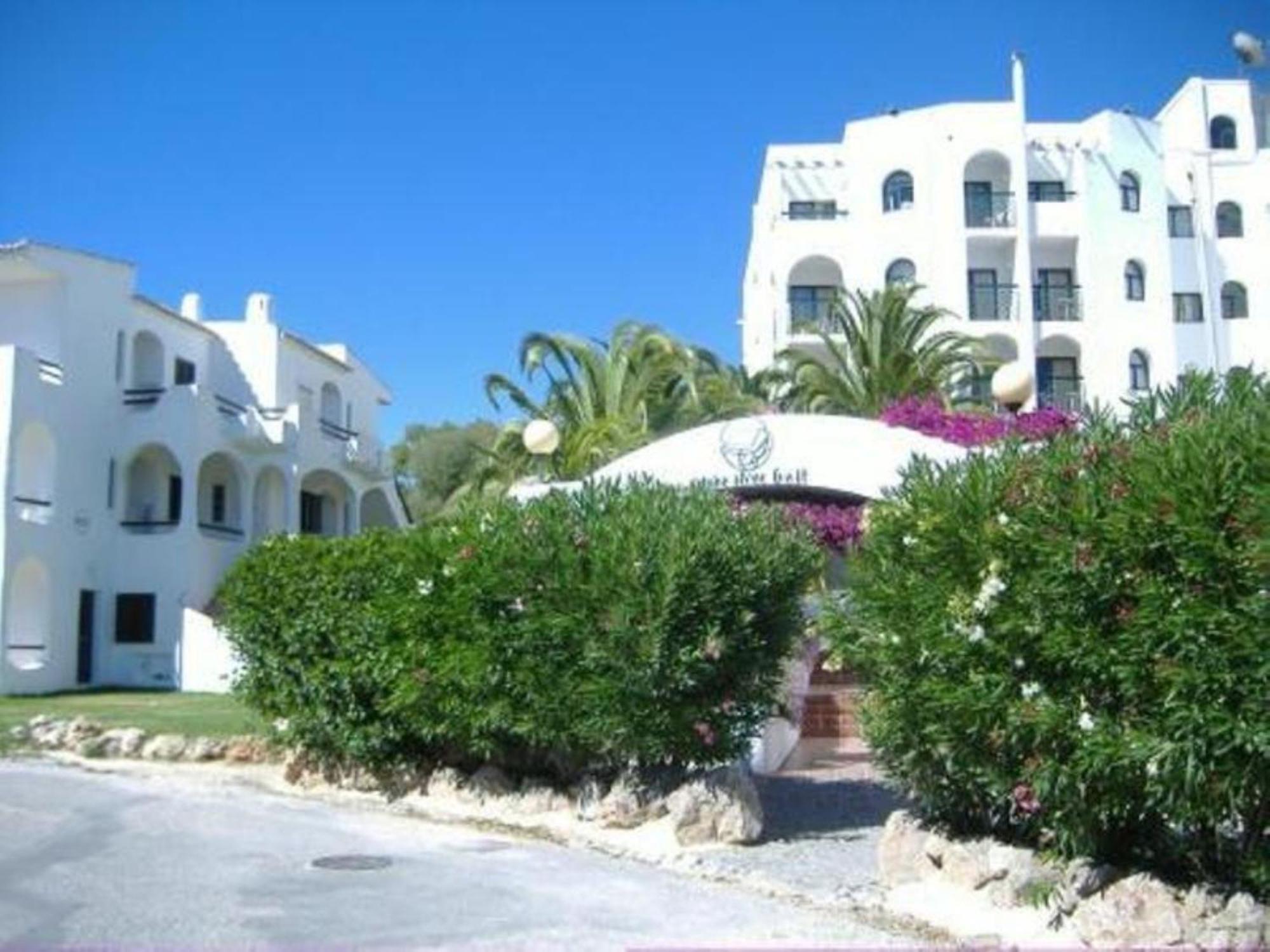 White Light Terrace Flat Apartment