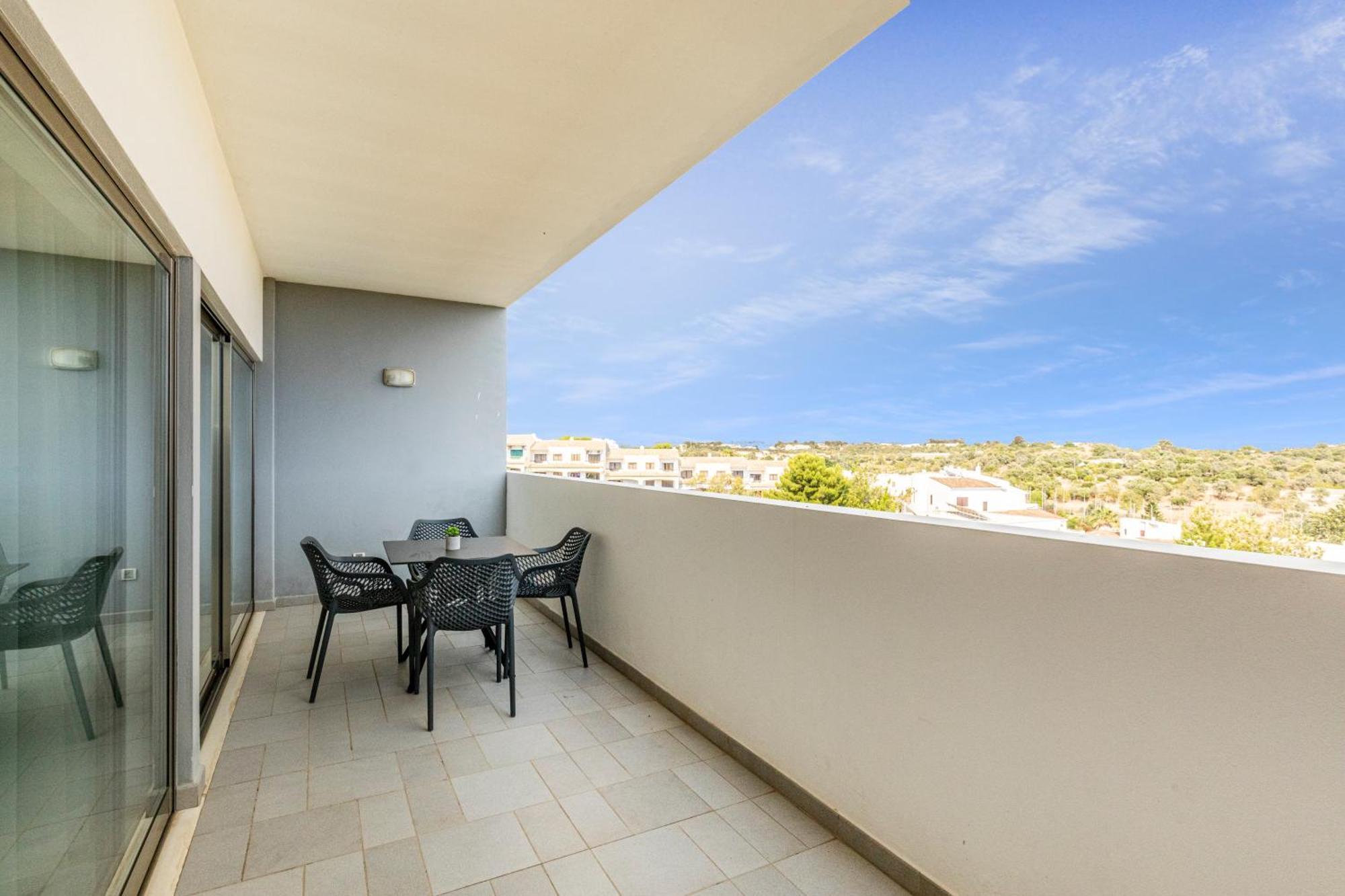 Aparthotel Pelican 4*