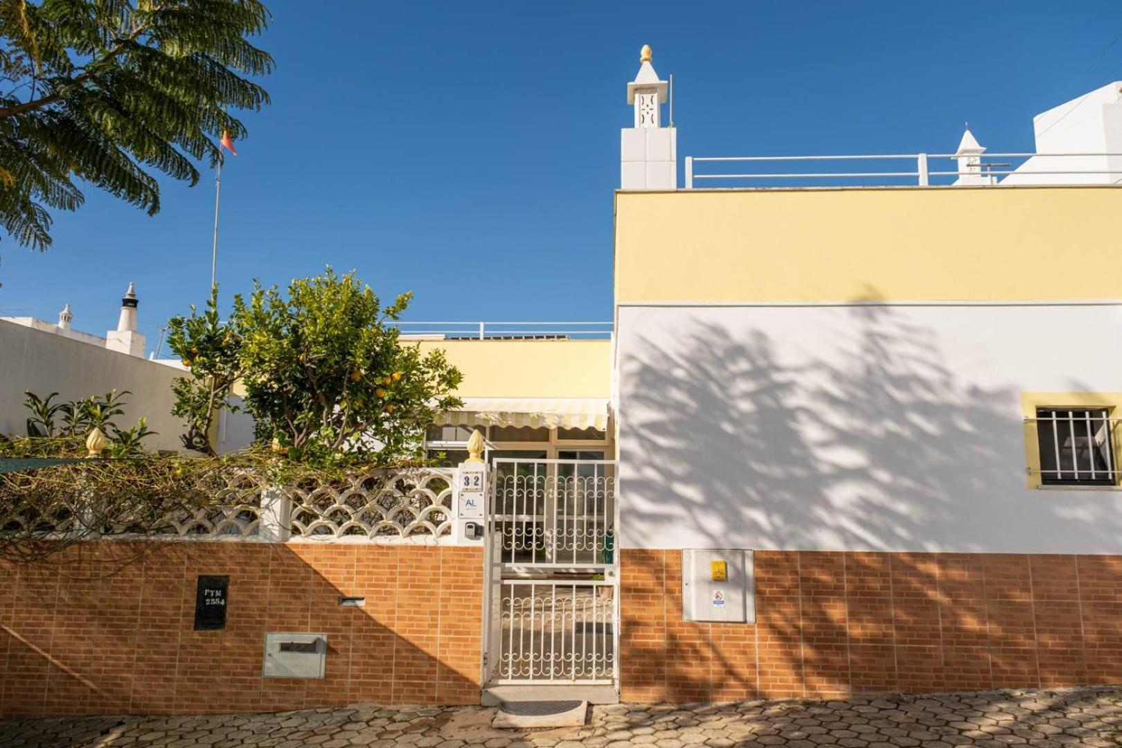 Lemon House Alvor
