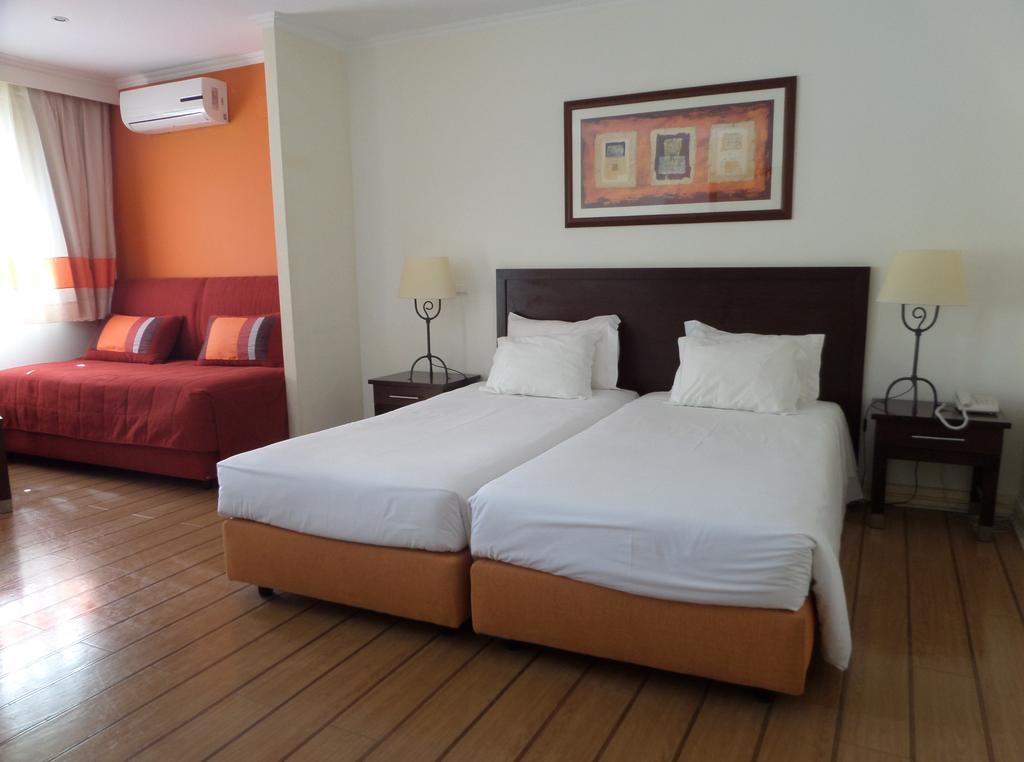 Hotel Yellow Garden -