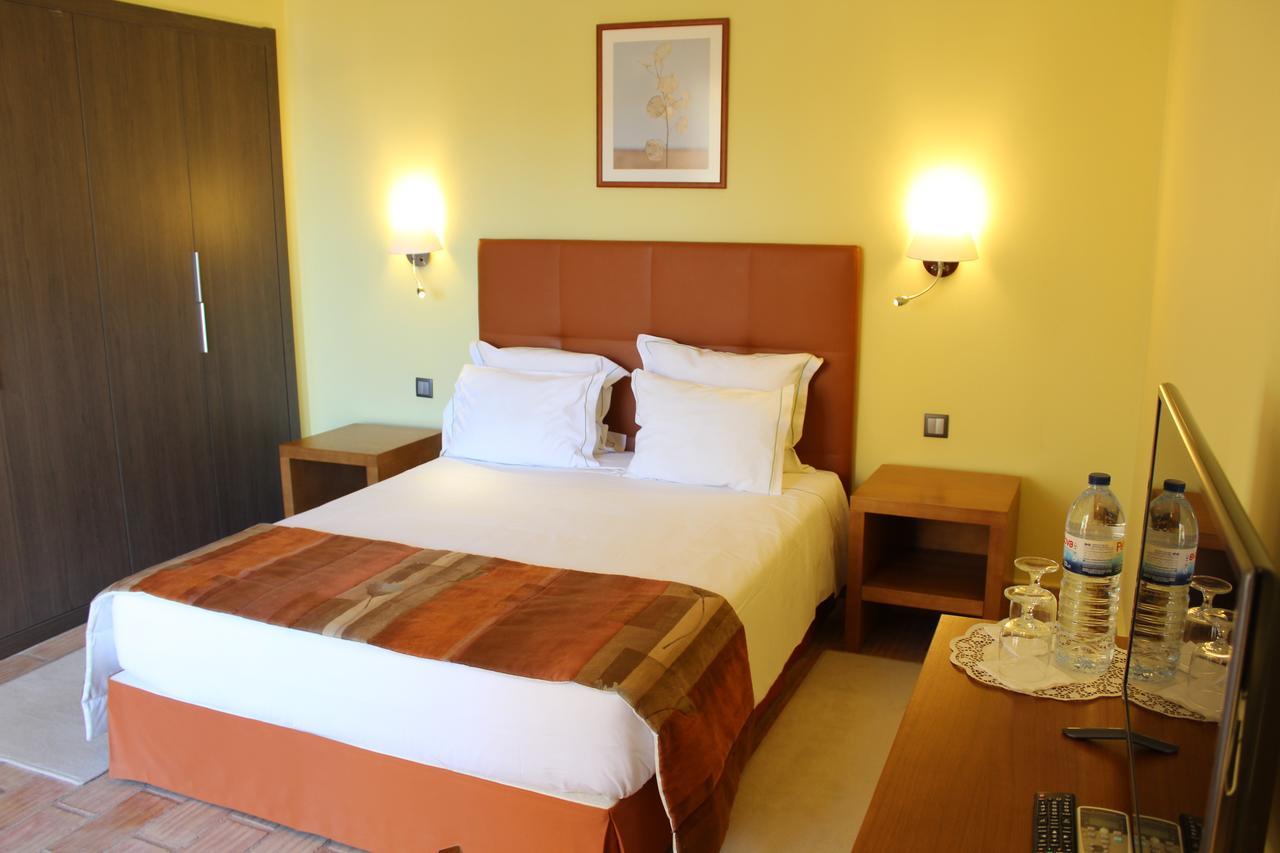 Nautilus Guest house Alvor