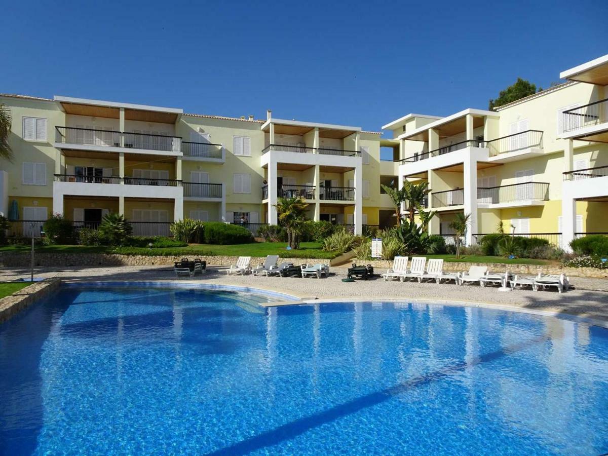 One Bedroom With Stunning Views Apartment
