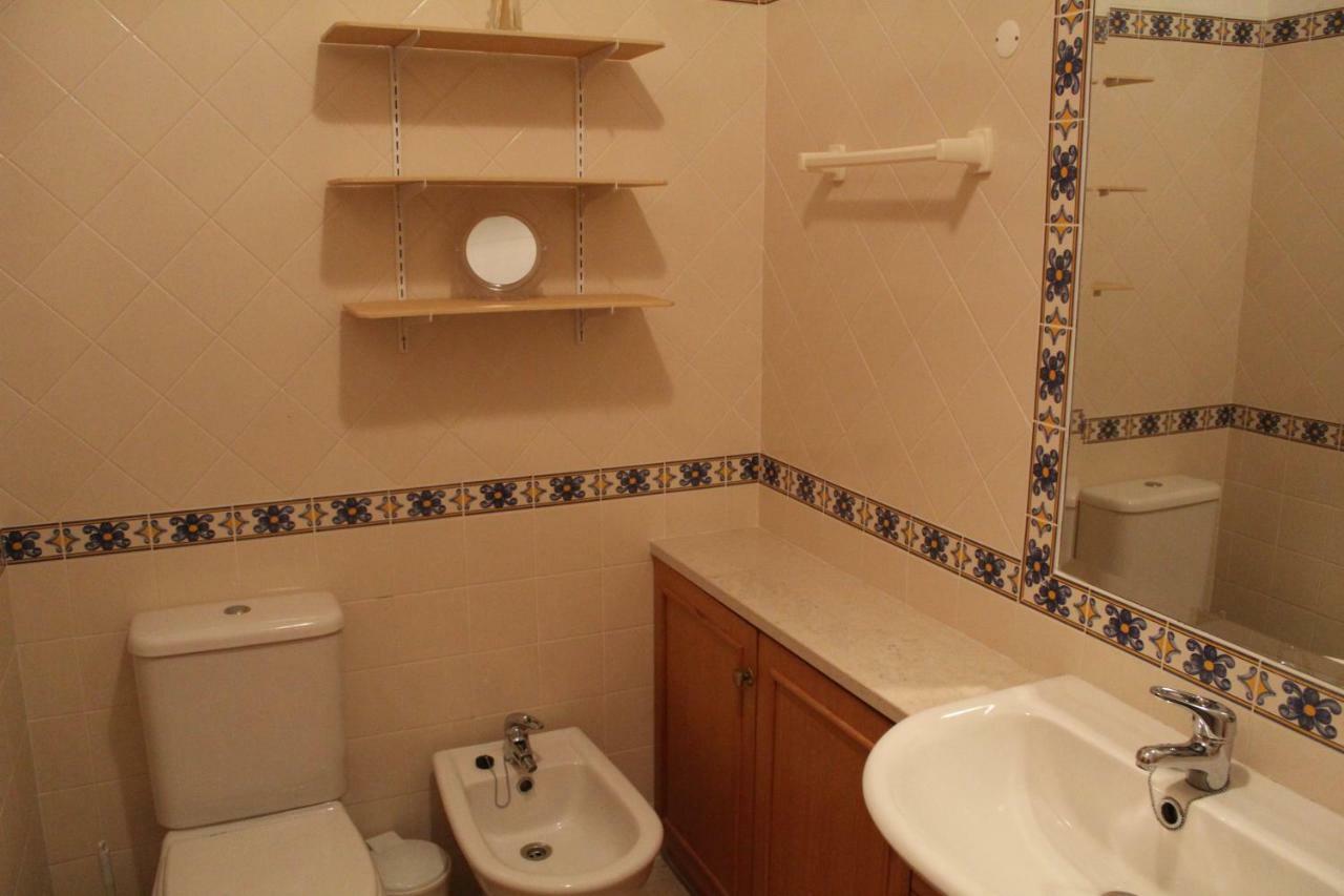 Sea View Apartment *