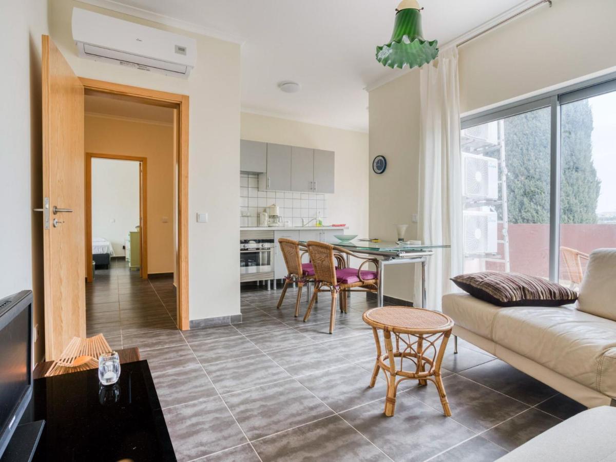 Holiday home Cosy In With Swimming Pool