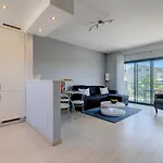 One Bedroom Apartment In Albur Village 2J
