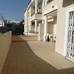 Apartamento Com Piscina Junto A Praia - Alvor