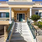 Villa Tucha