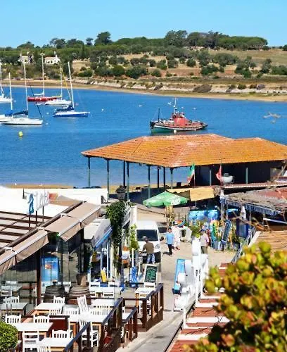 Alvor Apartment - Center And Beach