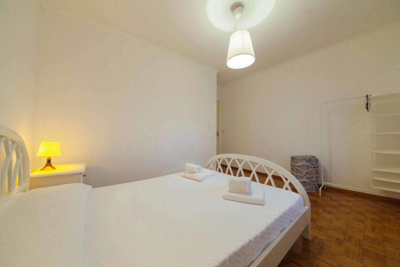 B16 - Casa Dos Montes In * Alvor
