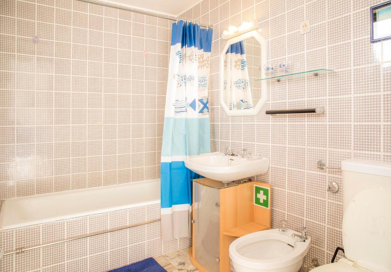 A28 - The Sea Wink Studio * Alvor