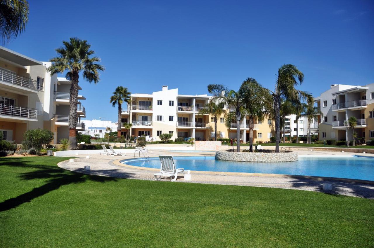Apartment Sea And Pool At Da Alvor