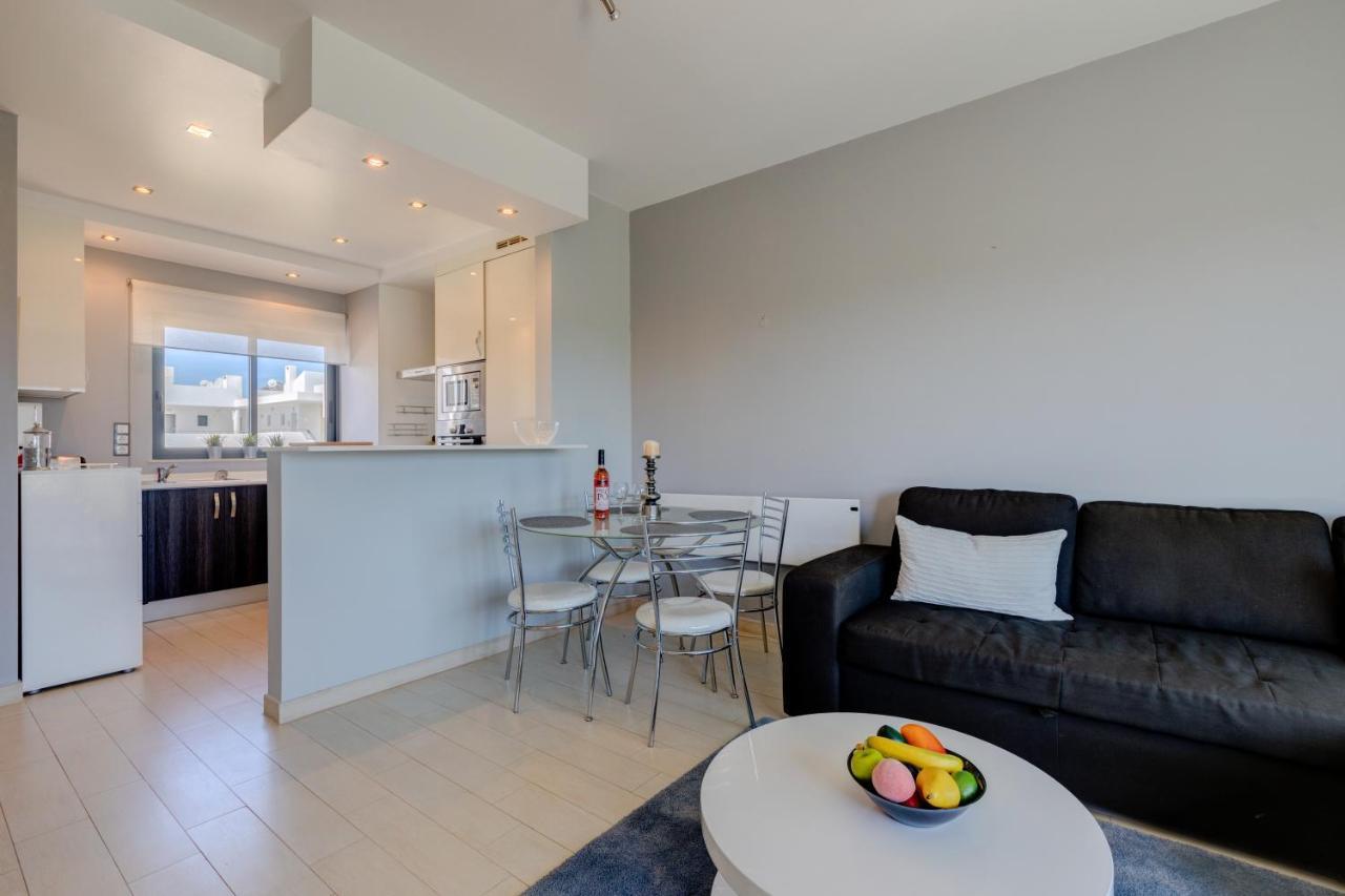 One Bedroom In Albur Village 2j