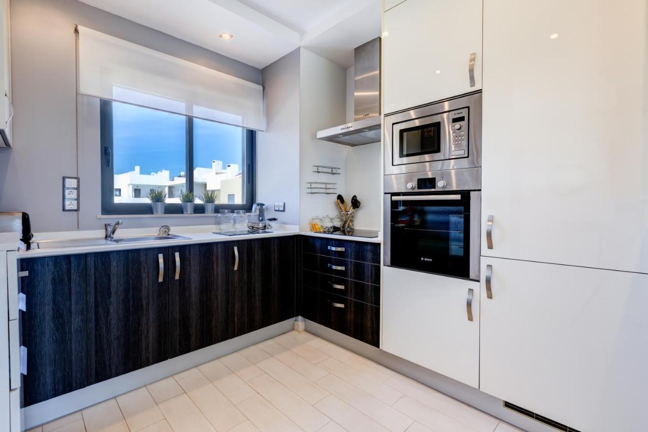 One Bedroom In Albur Village 2j *