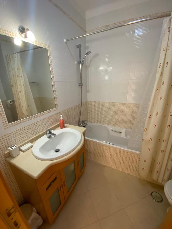 Two Bedroom In Center Of * Alvor
