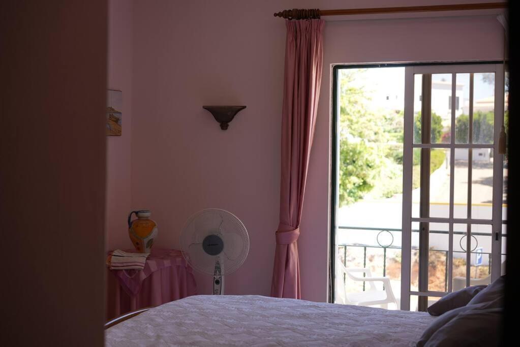 Apartment Spacious Portuguese Flat With Pool Next To