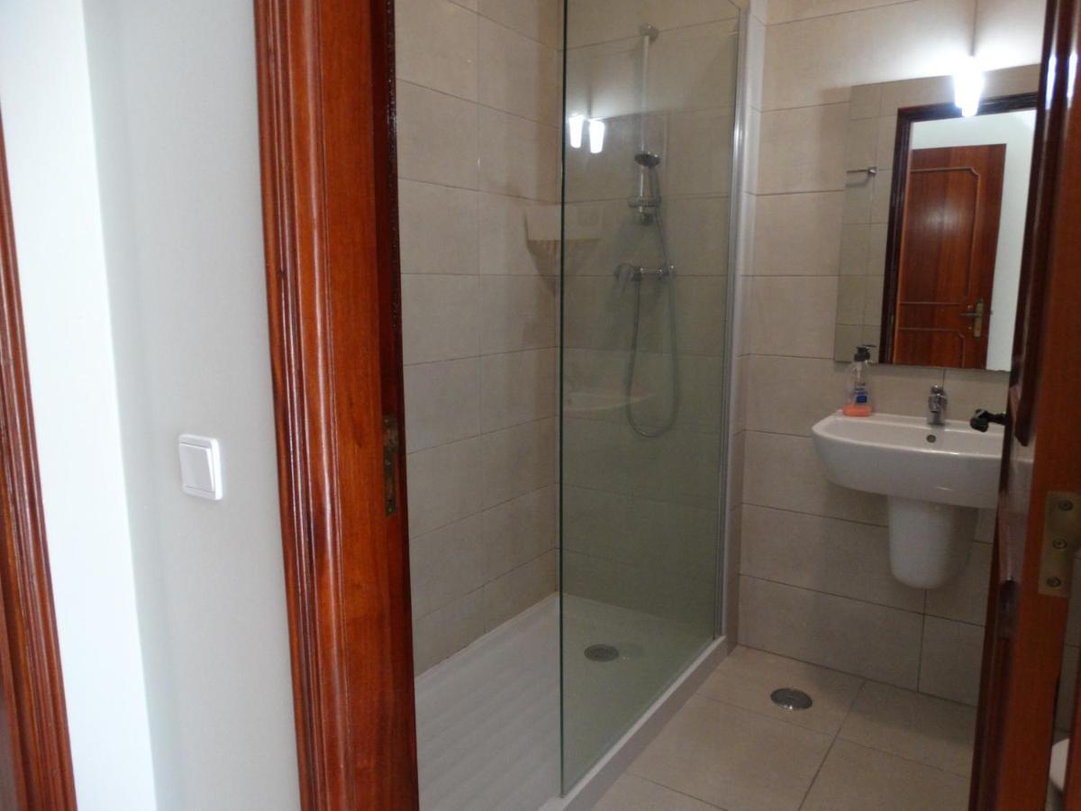 Com Piscina Junto A - Apartamento Alvor