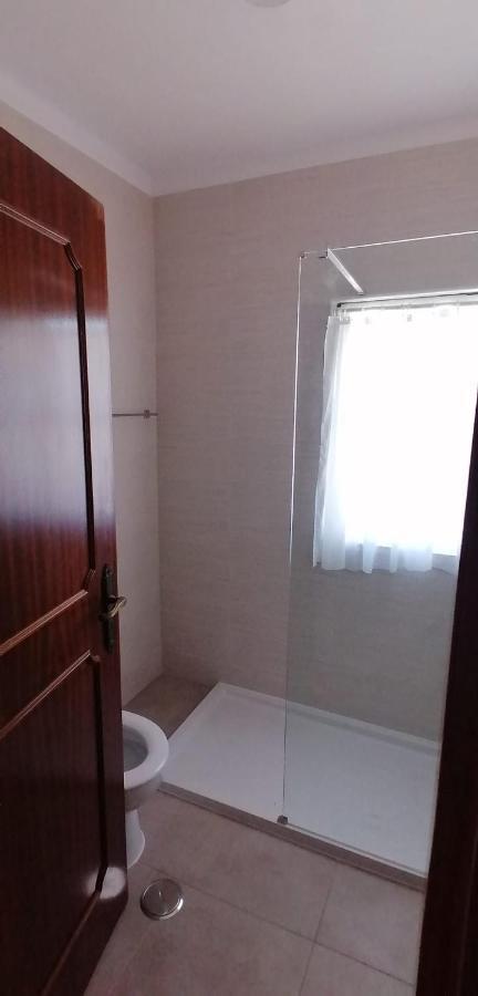 Apartamento Com Piscina Junto A -