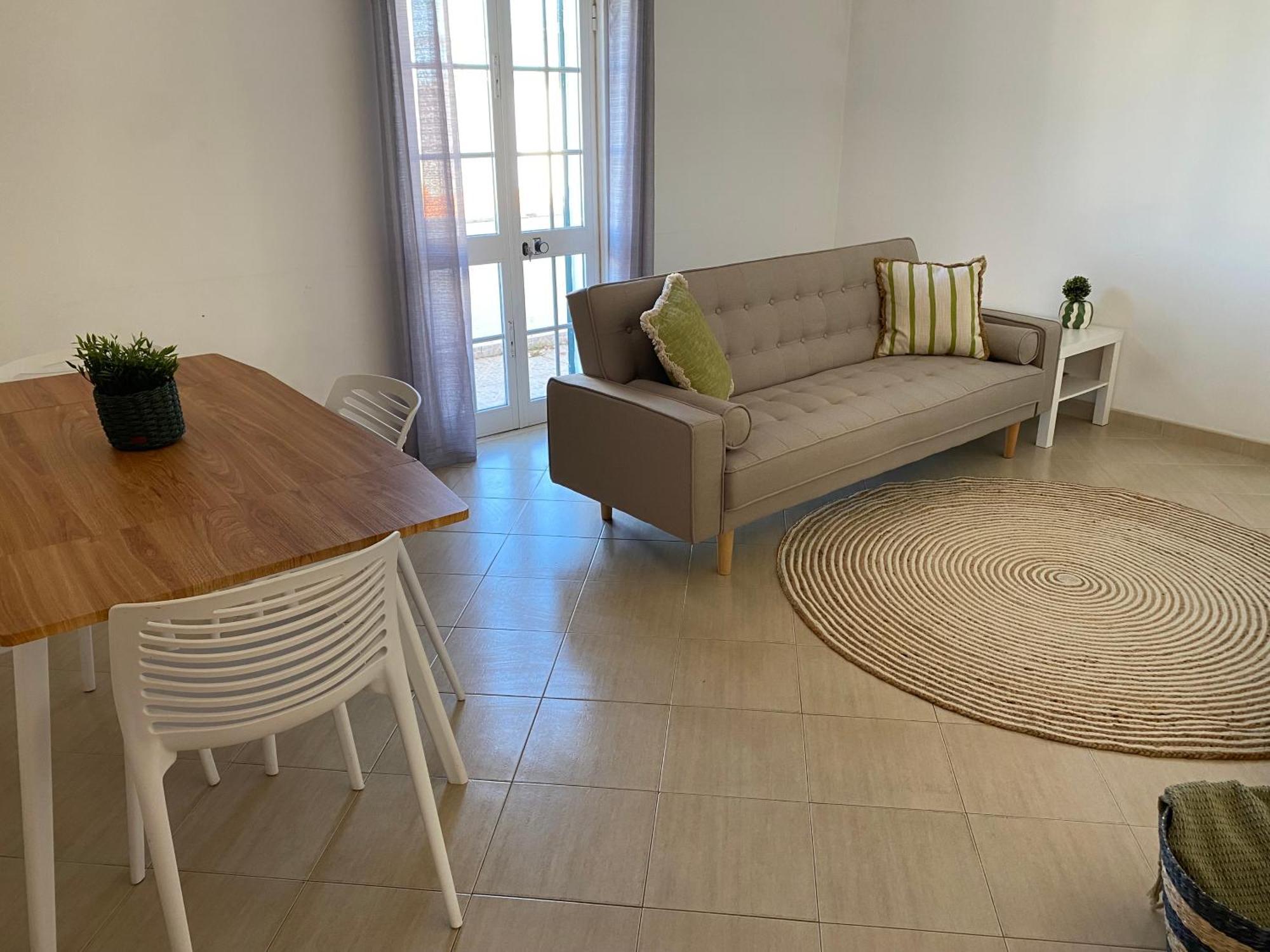 - Center And Beach Apartment