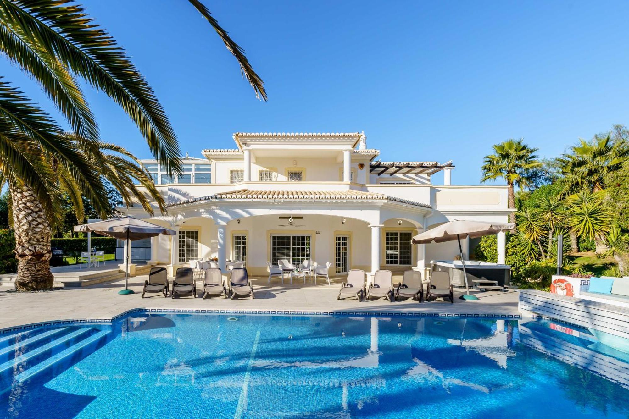 Villa Alcore Luxury Golf At Alto Golf *