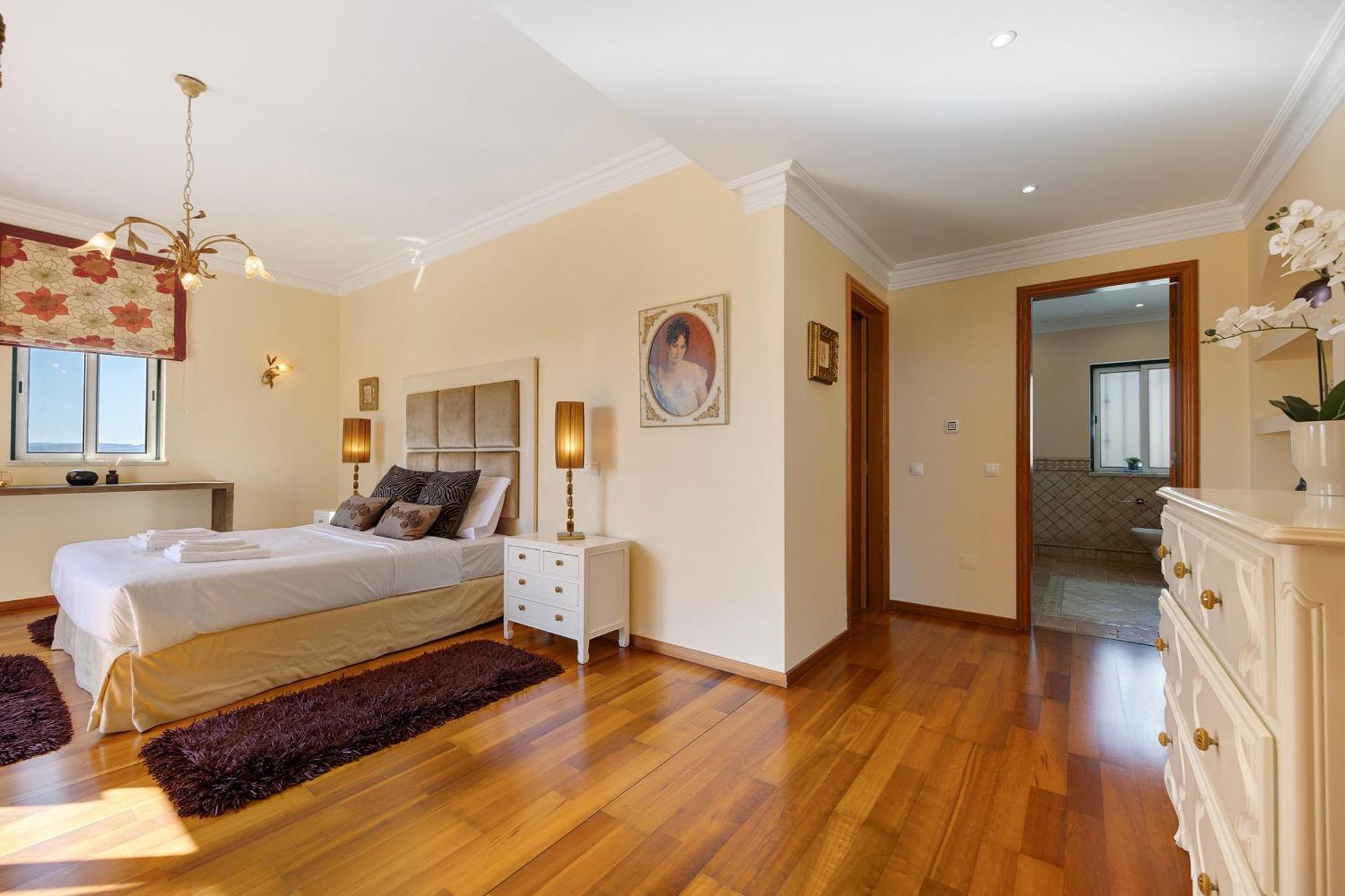 Tucha Villa Alvor