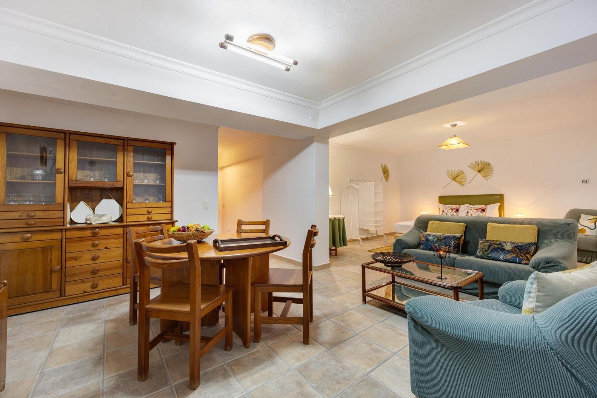 Tucha Villa