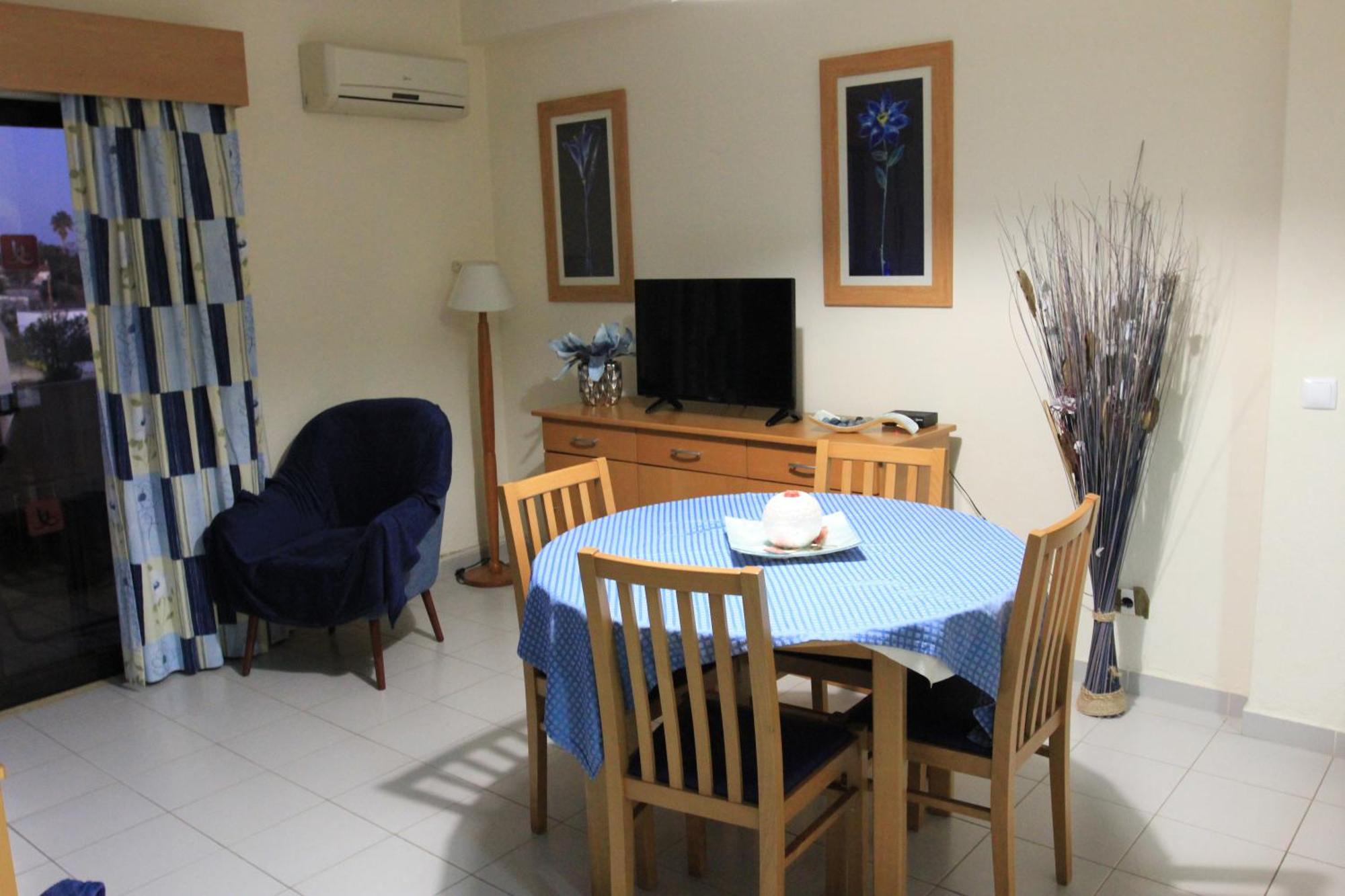 T1 Quinta Nova - *