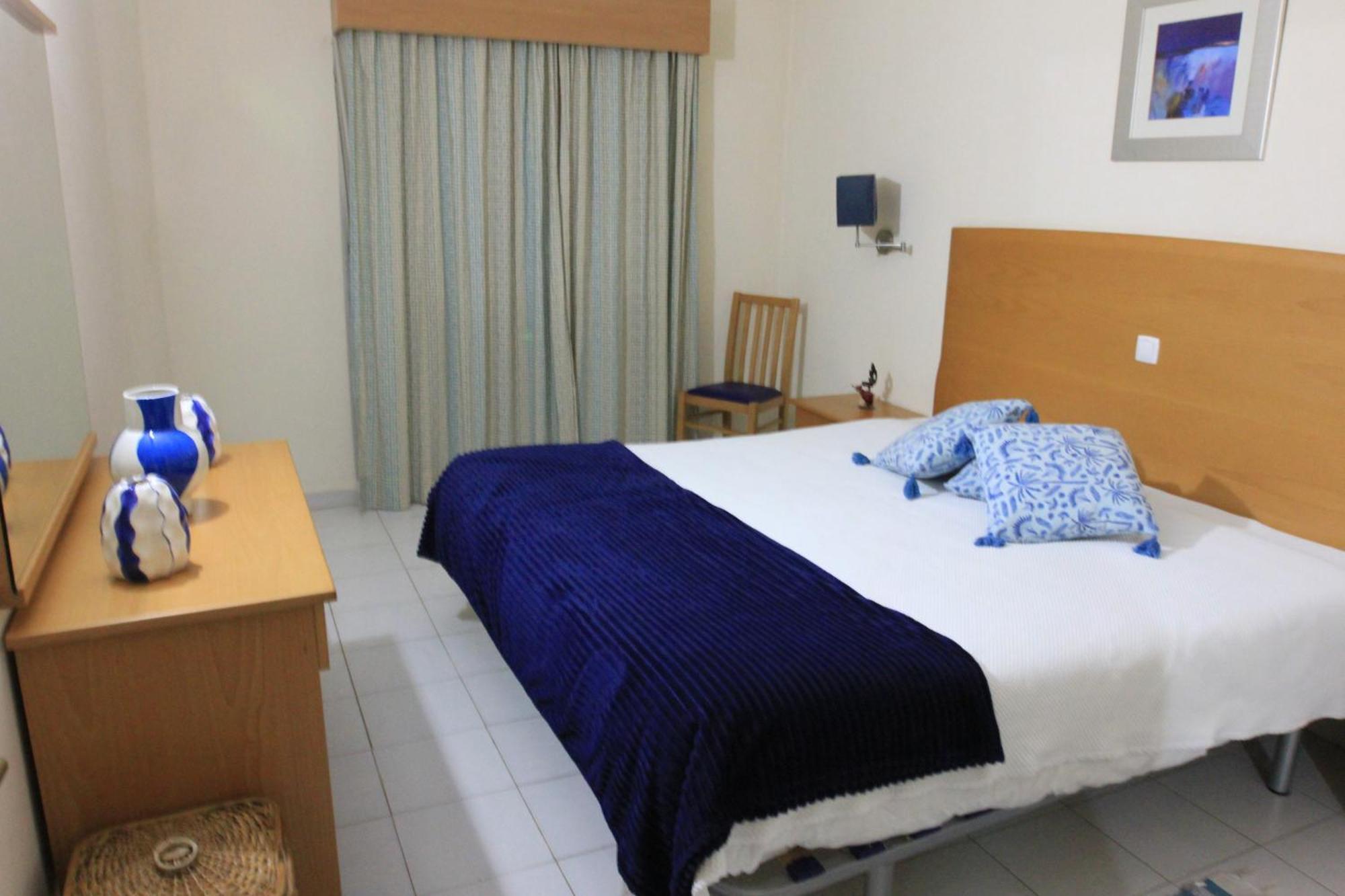 Apartment T1 Quinta Nova - *