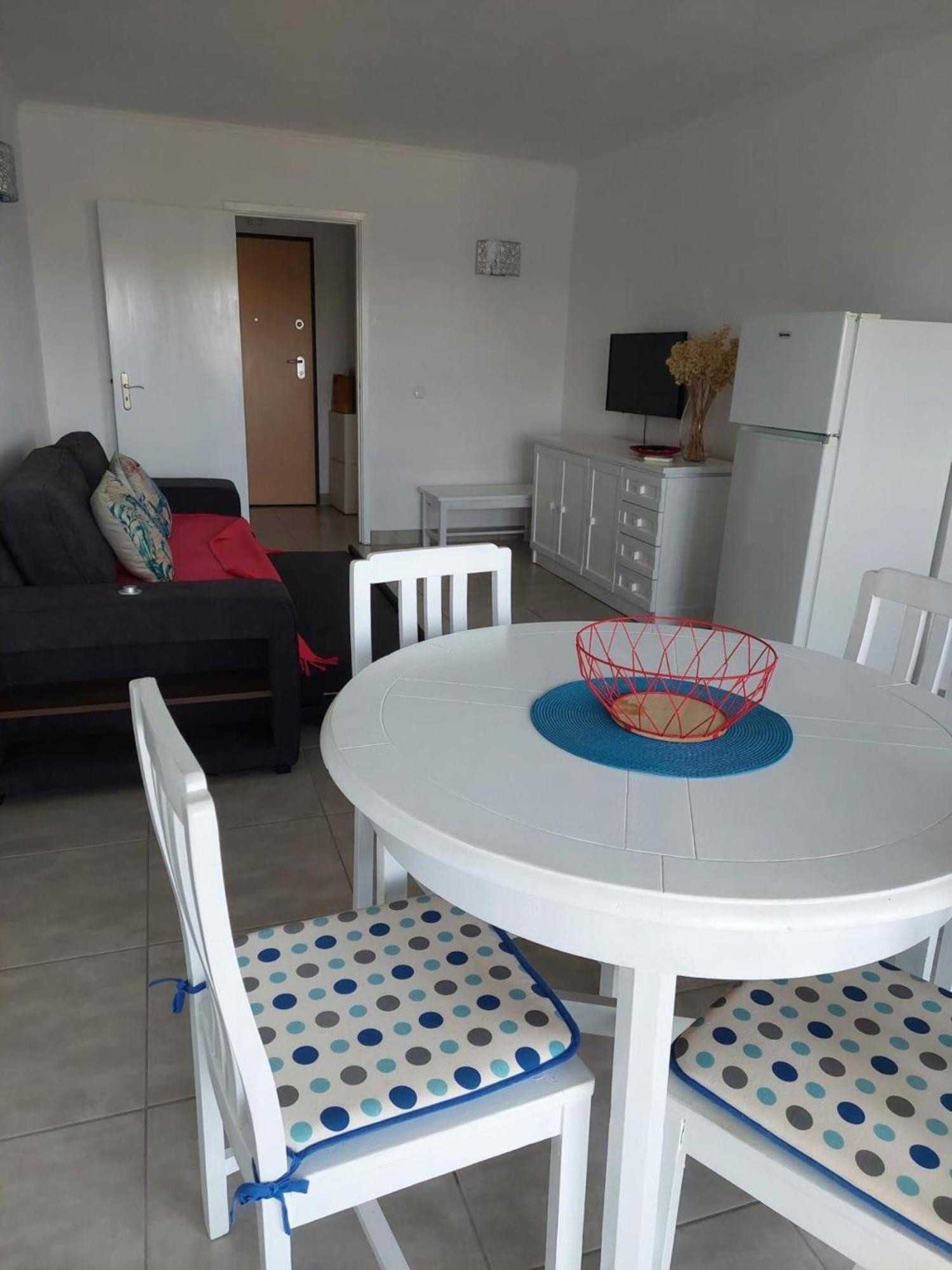 White Light Terrace Flat Apartment