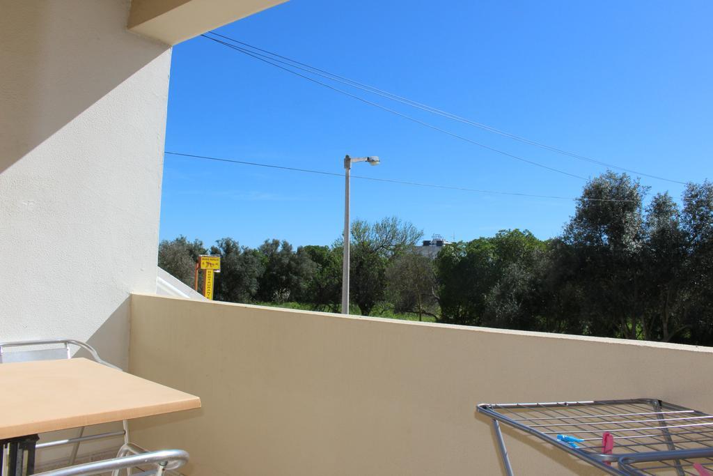 - Center And Beach Apartment *